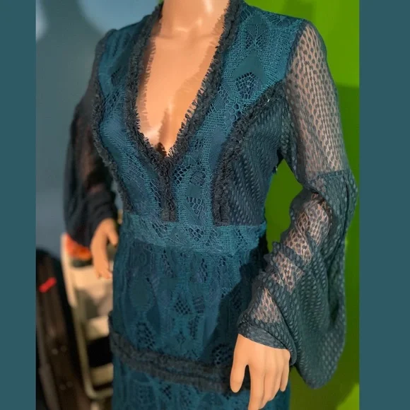 NWT $195 foxiedox | Gloria | Lace Dress with Sheer Arms in Sapphire & Teal Black - Picture 5 of 16
